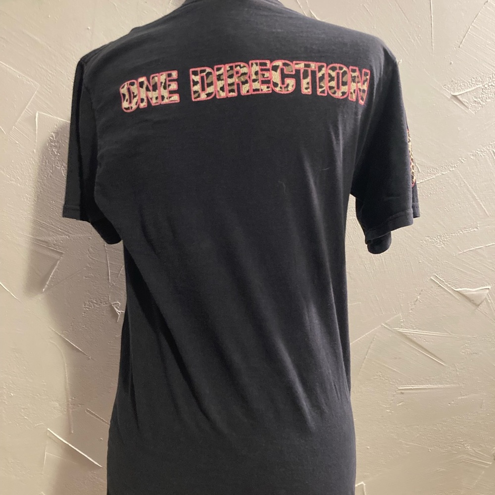 One Direction Shirt - Picture 2 of 4